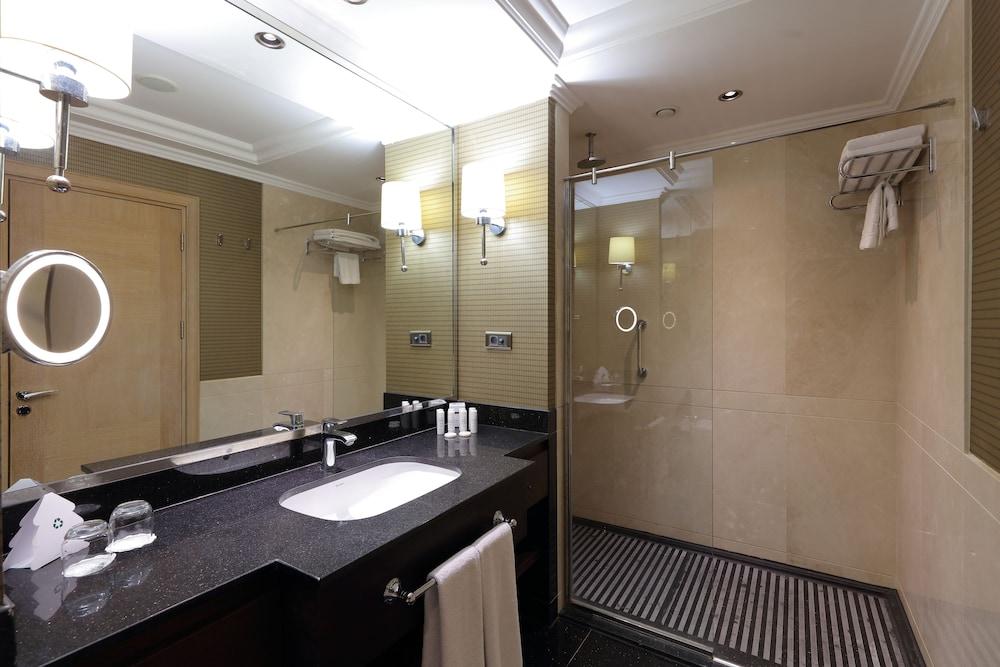 Juju Premier Palace Отель
