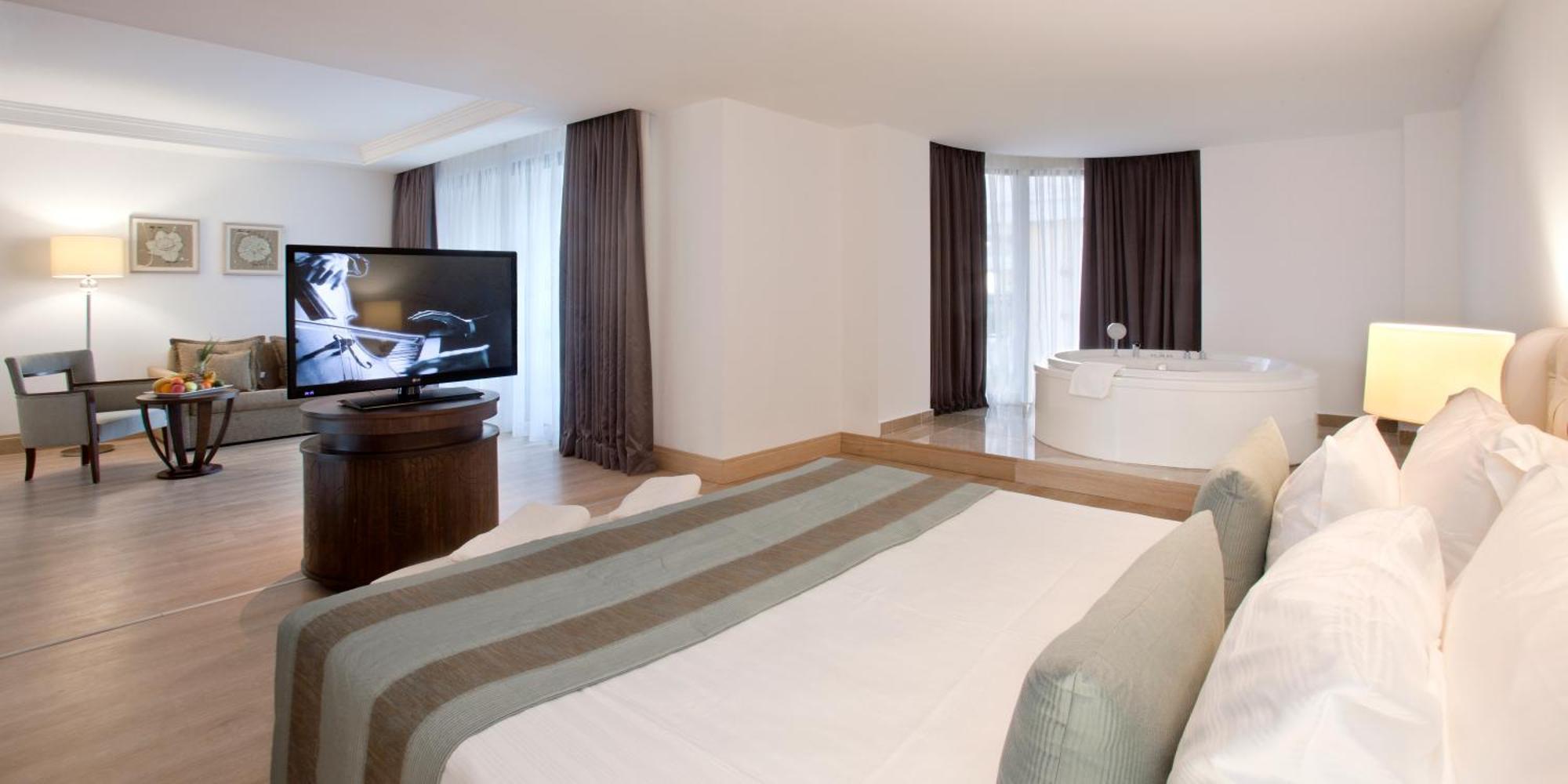 Juju Premier Palace Otel 5*