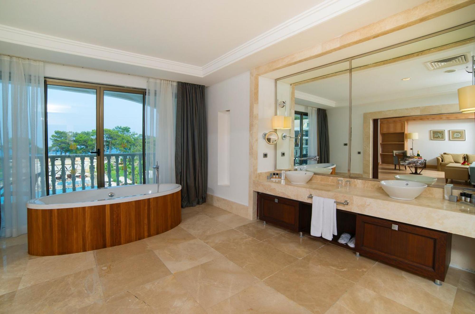 Juju Premier Palace Бельдиби