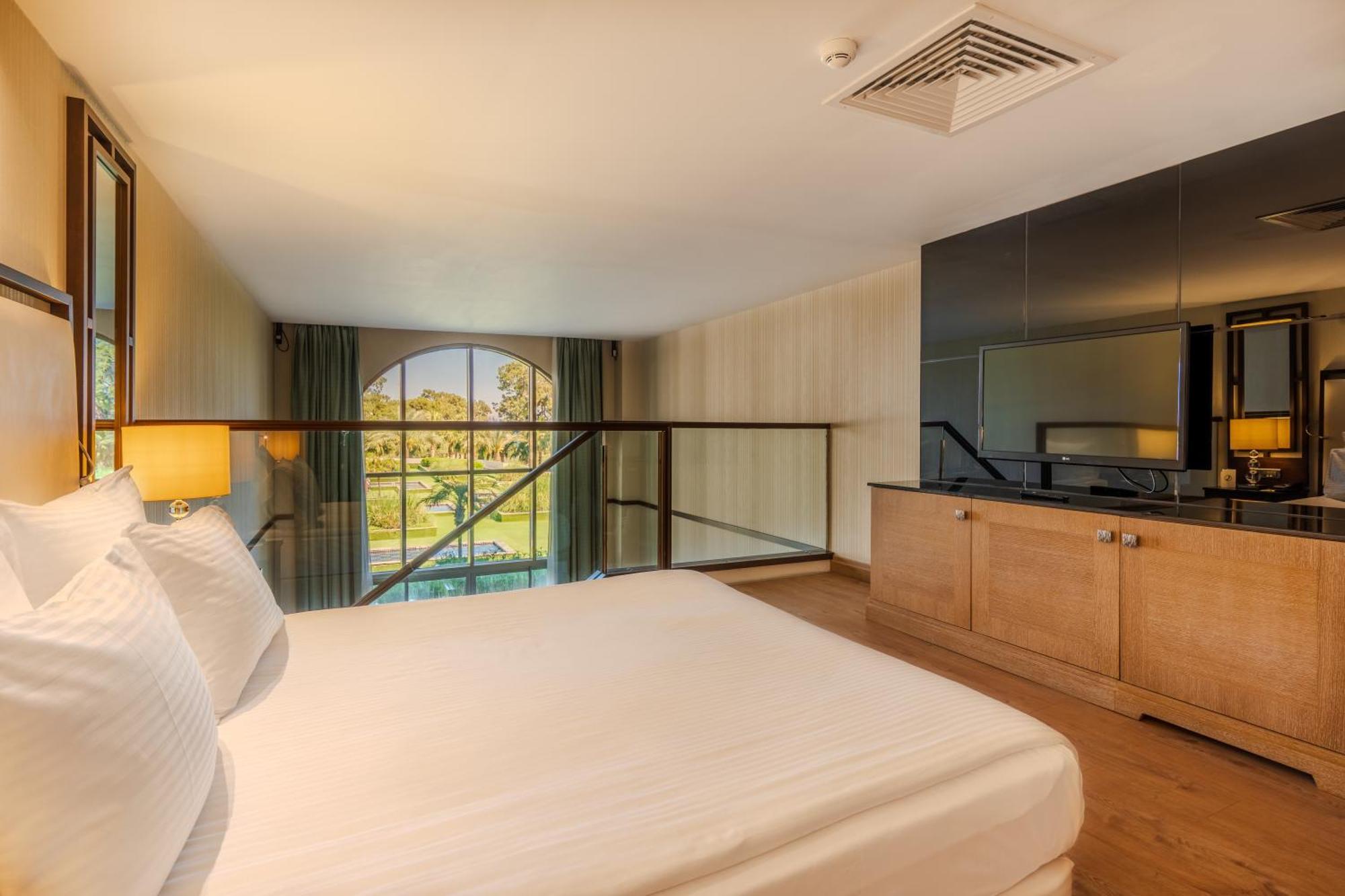 Juju Premier Palace Hotel 5*